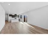 429 31ST St - Photo 4