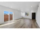 429 31ST St - Photo 5