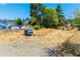 245 Hall Ln - Photo 8