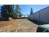 2123 Main St - Photo 2