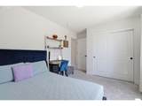 10045 Clinton St - Photo 17