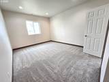 320 Riverwood Ct - Photo 13