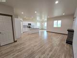 320 Riverwood Ct - Photo 4