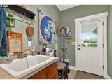 914 Samson St - Photo 27