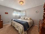 1302 Crestview Rd - Photo 17