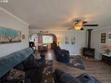 1302 Crestview Rd - Photo 4