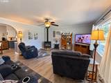 1302 Crestview Rd - Photo 5