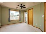 1367 Market Dr - Photo 18