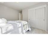 7236 Stoneybrook St - Photo 29