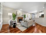 7236 Stoneybrook St - Photo 8