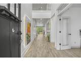 1424 Goodwin St - Photo 3