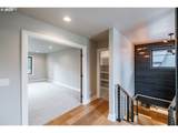 212 Kurth Meadow Ave - Photo 37