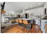 805 Victoria Ave - Photo 11