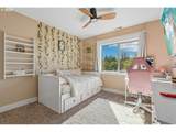 805 Victoria Ave - Photo 18