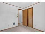 533 13TH Ave - Photo 32