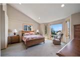 900 Bearberry Ln - Photo 15