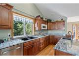 900 Bearberry Ln - Photo 8