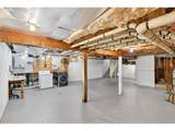 3957 Burnside St - Photo 19