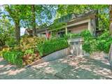 3957 Burnside St - Photo 2