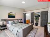 613 18TH St - Photo 11