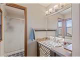 7655 Ridgewood Dr - Photo 19