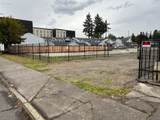 16119 Stark St - Photo 2
