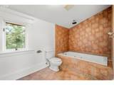 2516 Clackamas St - Photo 24
