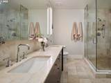 1001 Lovejoy St - Photo 16