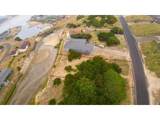 601 Oceania Dr - Photo 6