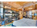 725 Flanders St - Photo 13