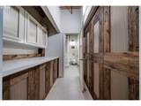 725 Flanders St - Photo 15