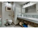 725 Flanders St - Photo 17