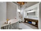 725 Flanders St - Photo 21