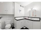 1811 Couch St - Photo 21