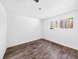 1307 Sherri Ct - Photo 17