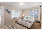 2340 Crestline Dr - Photo 30