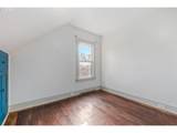 210 19TH St - Photo 22