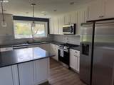 741 Jackson St - Photo 4
