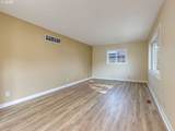 3033 85TH Ave - Photo 11