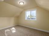 3033 85TH Ave - Photo 15
