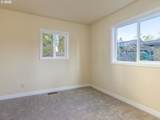 3033 85TH Ave - Photo 21