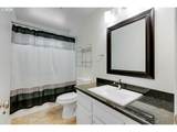 1648 Rolling Hill Dr - Photo 12