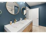 922 11TH Ave - Photo 37