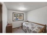3146 Hathaway Dr - Photo 18