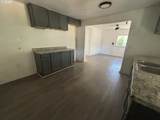 629 Charles St - Photo 9