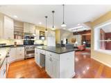 180 Trinity Dr - Photo 4
