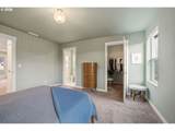 2903 Oleander St - Photo 36