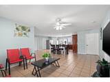 2511 Curlew St - Photo 10