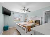2511 Curlew St - Photo 14