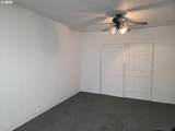 222 Main St - Photo 3